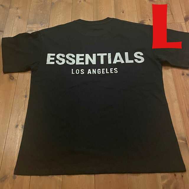 FEAR OF GOD(フィアオブゴッド)のFEAR OF GOD ESSENTIALS 半袖Tシャツ L FOG メンズのトップス(Tシャツ/カットソー(半袖/袖なし))の商品写真