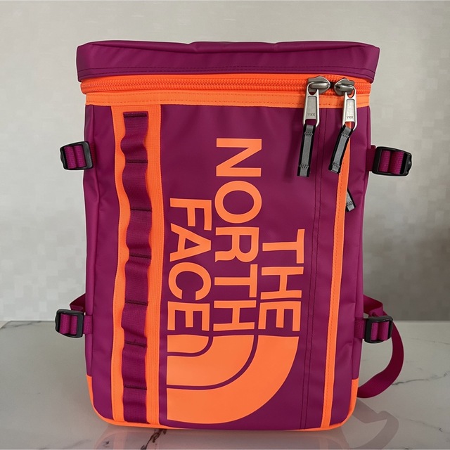 THE NORTH FACE(ザノースフェイス)のTHE NORTH FACE リュック キッズ用 キッズ/ベビー/マタニティのこども用バッグ(リュックサック)の商品写真