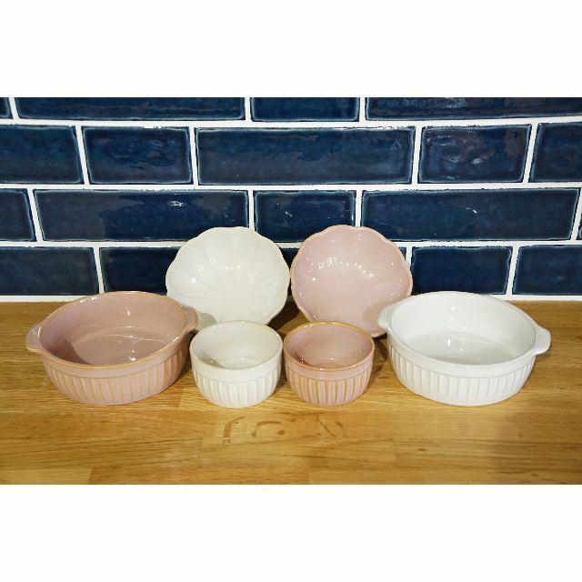 Francfranc - 【新品未使用】ピンクと白 北欧風食器6点セット