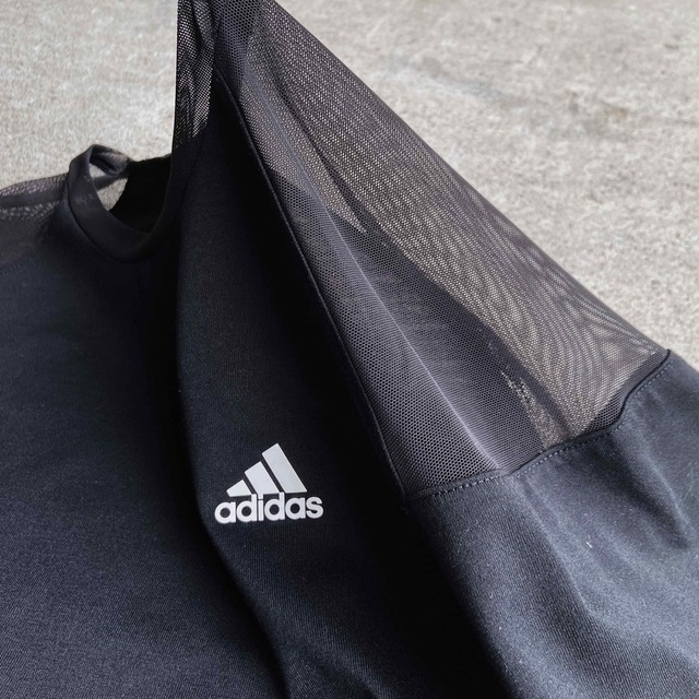 adidas(アディダス)のアディダス メッシュ切り替えTシャツ レディースのトップス(Tシャツ(半袖/袖なし))の商品写真