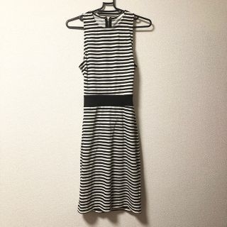 エイチアンドエム(H&M)のH&M オープンバック 背中あき ボーダータイトワンピース (ミニワンピース)