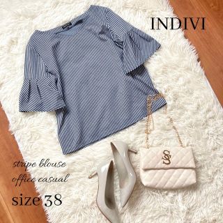 インディヴィ(INDIVI)の◆美品◆INDIVI◆ストレッチ素材♪ストライプ半袖カットソー◆オフィス◆M(カットソー(半袖/袖なし))