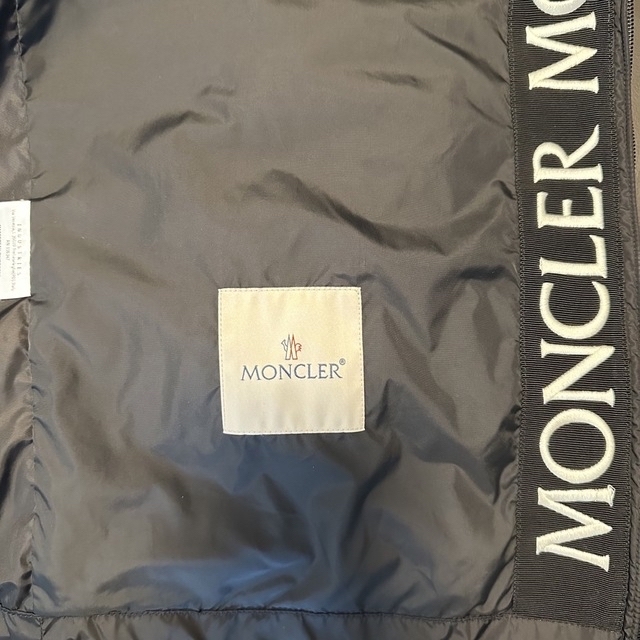 MONCLER(モンクレール)のMONCLERモンクレール MASSEREAU GIUBBOTTO メンズのジャケット/アウター(ナイロンジャケット)の商品写真