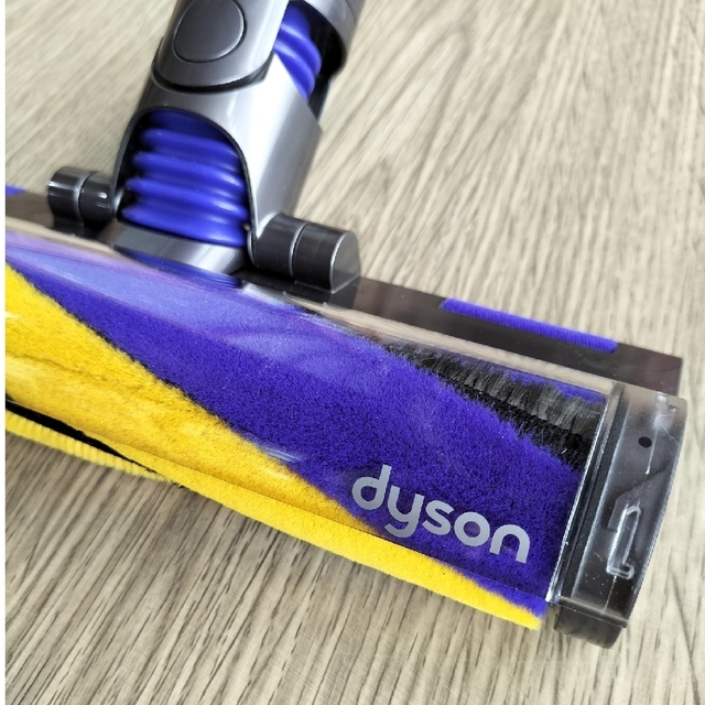 dyson V8スリム専用　純正スリムフラフィクリーナーヘッド