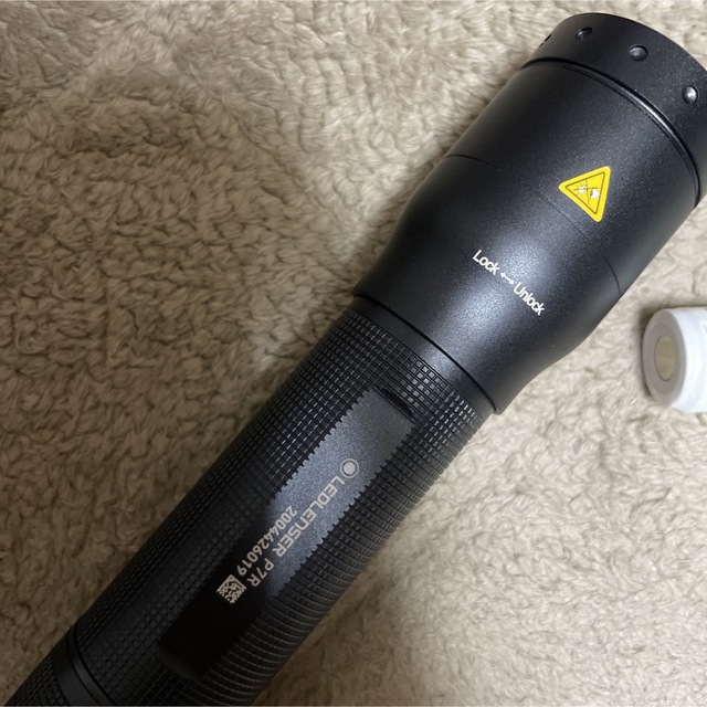 感謝報恩 レッドレンザー P7R ハンディライト 黒 USB 充電 | www.ccfl.ie