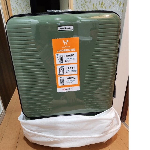 ace World Traveler　Mサイズ 64L/74L拡張 静音キャス