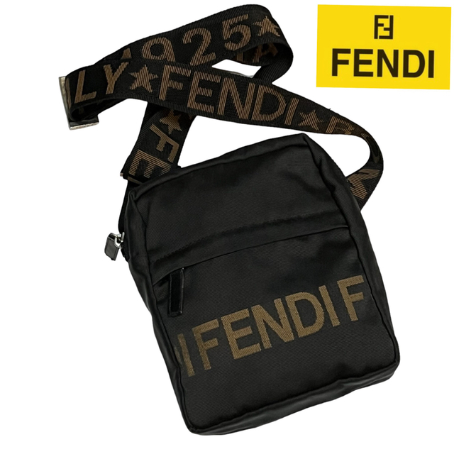 美品FENDI フェンディナイロンショルダーバック　 トートバッグ