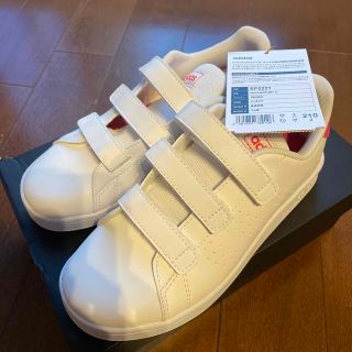 アディダス(adidas)の新品　adidas スニーカー　21(スニーカー)