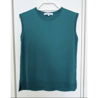 アンタイトル(UNTITLED)のアンタイトル　UNTITLED ノースリーブ M 緑　グリーン　深緑(Tシャツ(半袖/袖なし))