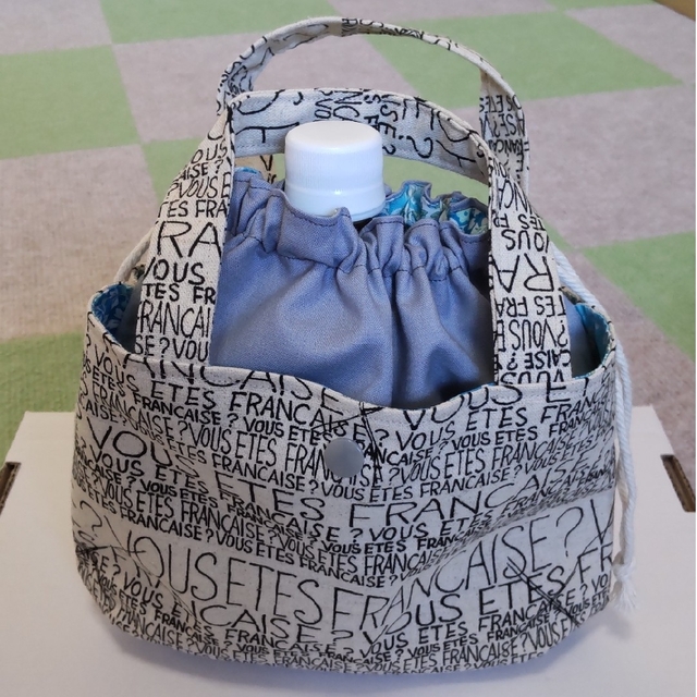 巾着バッグ　ミニバッグ　トートバッグ　ハンドメイド　サファリ　アニマル ハンドメイドのファッション小物(バッグ)の商品写真