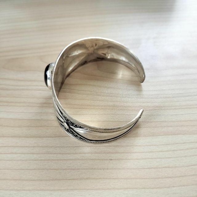 激レア」トゥアレグ バングル オニキス シルバー925b-