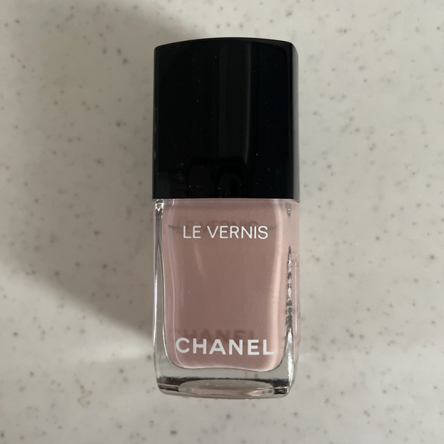 CHANEL(シャネル)のsaku様⭐︎ヴェルニ ロング トゥニュ コスメ/美容のネイル(マニキュア)の商品写真