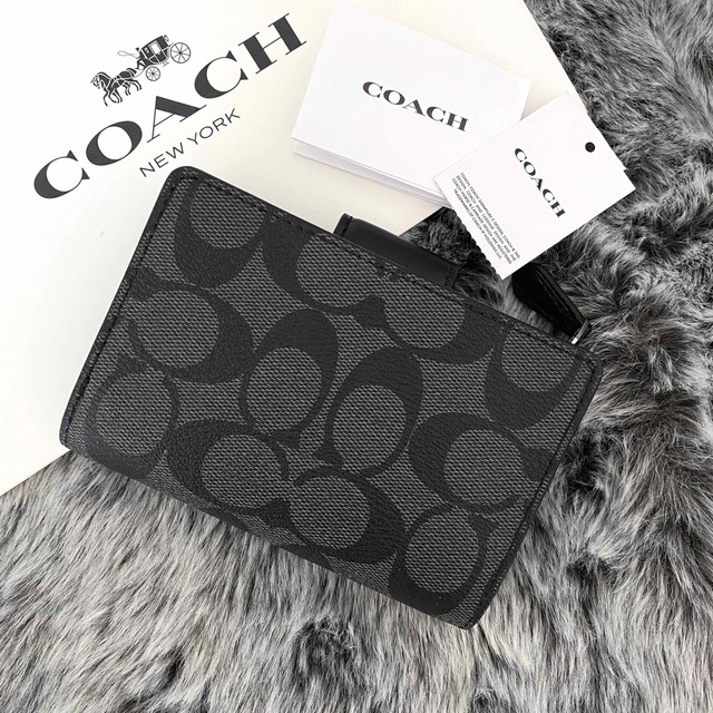 新品☆COACH(コーチ)ブラック レザー 折り財布