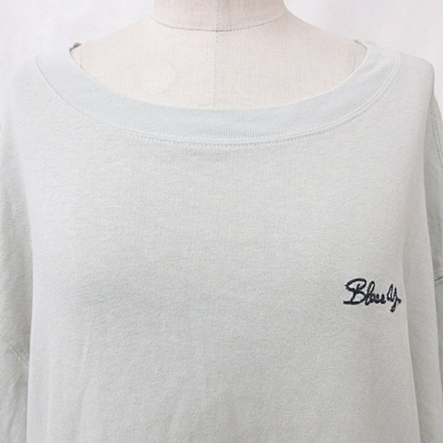 SLOBE IENA(スローブイエナ)のスローブ イエナ カットソー Tシャツ 七分袖 丸首 刺繍 綿 グレー  レディースのトップス(その他)の商品写真