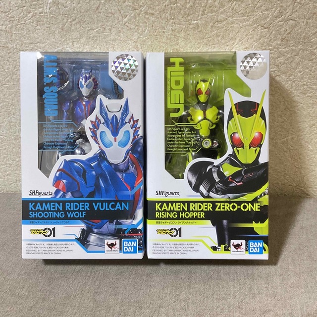 shfiguarts仮面ライダーゼロワン、バルカン　フィギュア　バンダイ