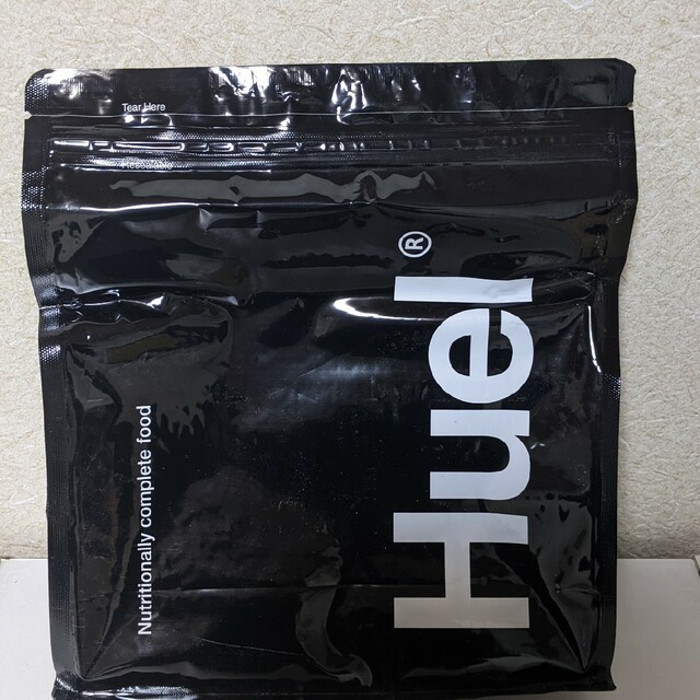 Huel(ヒュエル)フレーバー ブラックエディション　シェイカー2本Tシャツ2枚