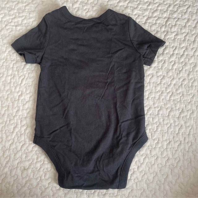 babyGAP(ベビーギャップ)のGAPギャップ　BABYベビー　オーガニックコットンボディシャツ60size キッズ/ベビー/マタニティのベビー服(~85cm)(ロンパース)の商品写真