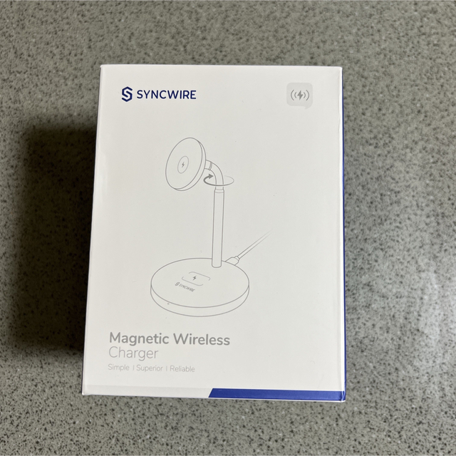 新品★送料無料★Syncwire 2-in-1 MagSafe/Y1153-R3 スマホ/家電/カメラのスマートフォン/携帯電話(バッテリー/充電器)の商品写真