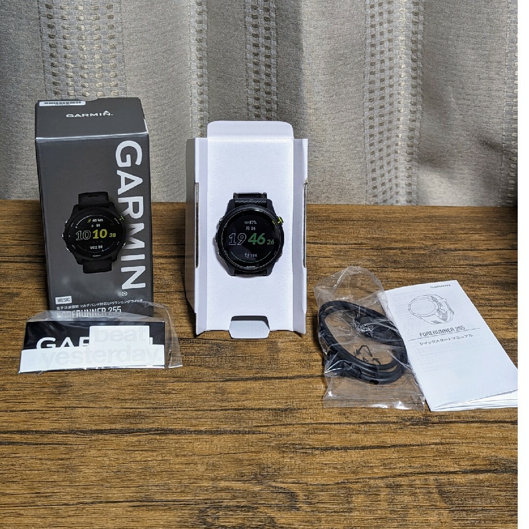 GARMIN(ガーミン)のGARMIN Forerunner 255 Music Black スポーツ/アウトドアのランニング(その他)の商品写真