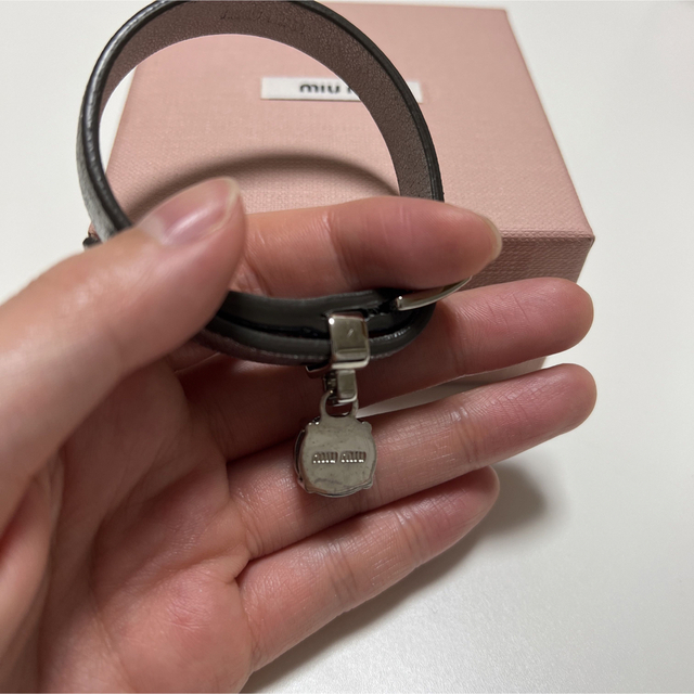 2022最新のスタイル miumiu シルバー マドラスブレスレット