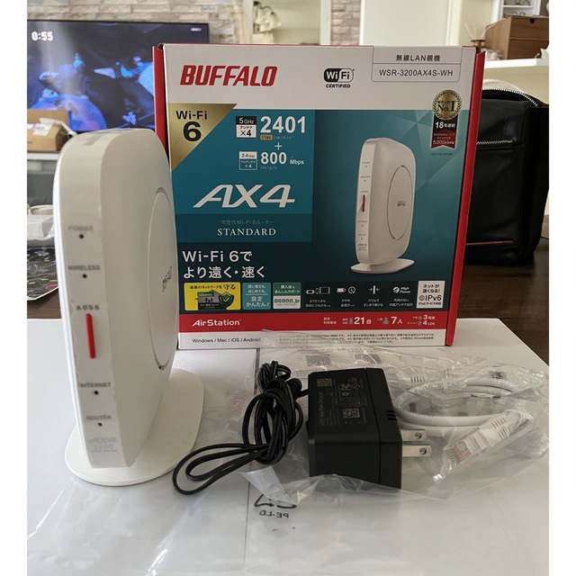 Buffalo(バッファロー)のBAFFALO無線LAN親機WSR3200AX4S-WH Wi-Fi6 スマホ/家電/カメラのスマホ/家電/カメラ その他(その他)の商品写真