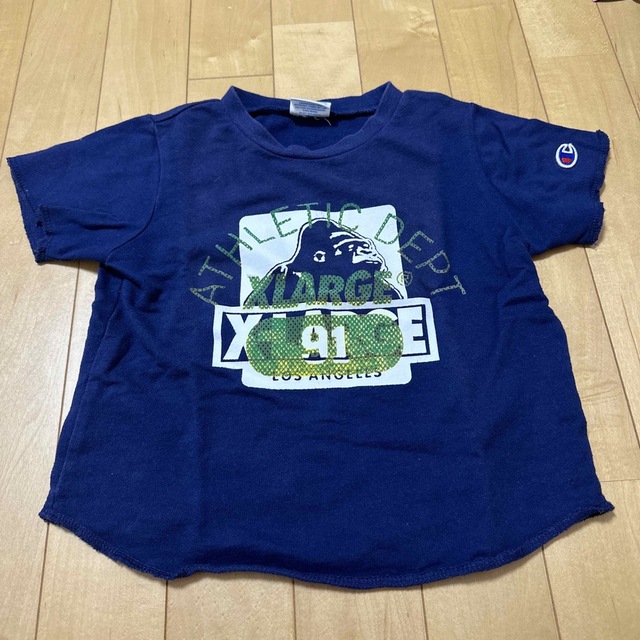 XLARGE(エクストララージ)のXLARGE☆エクストララージ☆チャンピオンコラボ　半袖Tシャツ110 キッズ/ベビー/マタニティのキッズ服男の子用(90cm~)(Tシャツ/カットソー)の商品写真