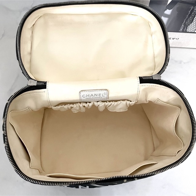 限定セール シャネル CHANEL バニティ バッグ バイシー 黒 ショルダー