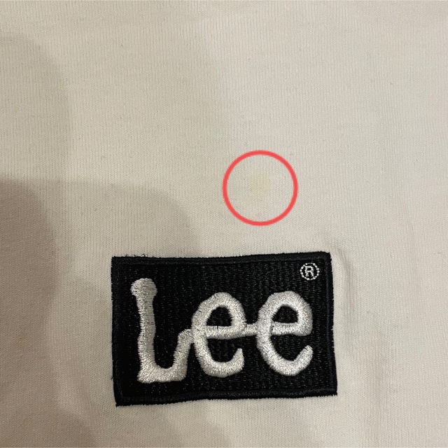 Lee(リー)のLee 刺しゅうボックスロゴTシャツ　Sサイズ　メンズ メンズのトップス(Tシャツ/カットソー(半袖/袖なし))の商品写真