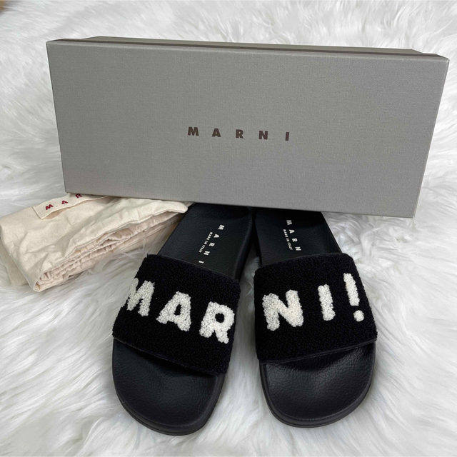 【極美品】Marni シャワーサンダル スライドサンダル ロゴ | フリマアプリ ラクマ