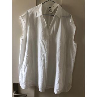 ユニクロ(UNIQLO)の新品　タグ付き　ユニクロ　レーヨンエアリーフレンチスリーブブラウス(シャツ/ブラウス(半袖/袖なし))