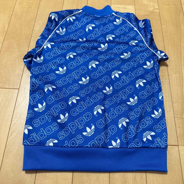 adidas(アディダス)のadidas☆アディダス☆ジャージ上下セット　110 キッズ/ベビー/マタニティのキッズ服男の子用(90cm~)(その他)の商品写真