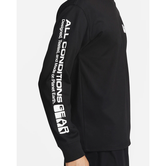 NIKE(ナイキ)の【新品】NIKE ACG MT HOOD LONGSLEEVE TEE メンズのトップス(Tシャツ/カットソー(七分/長袖))の商品写真