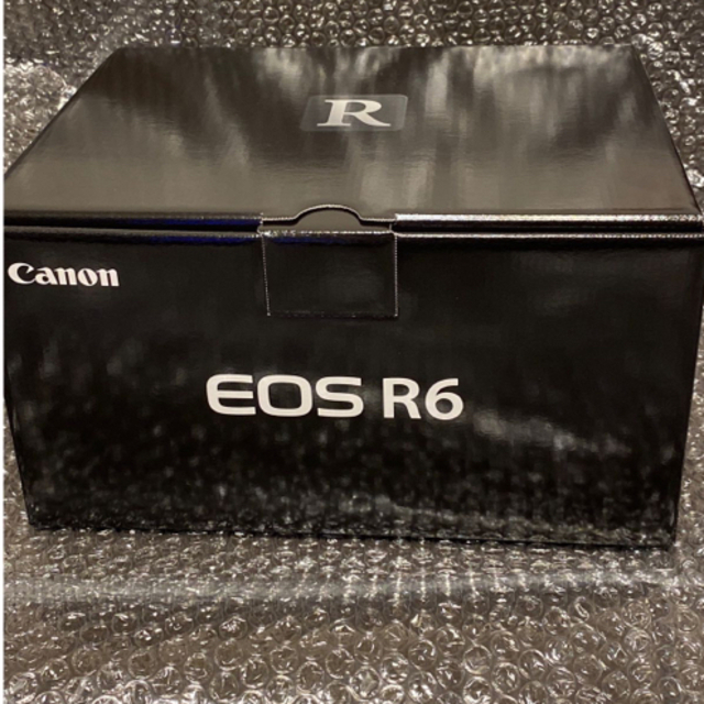 新品　Canon ミラーレスカメラ EOS R6 ボディ1年間保証書有り日本国内製品