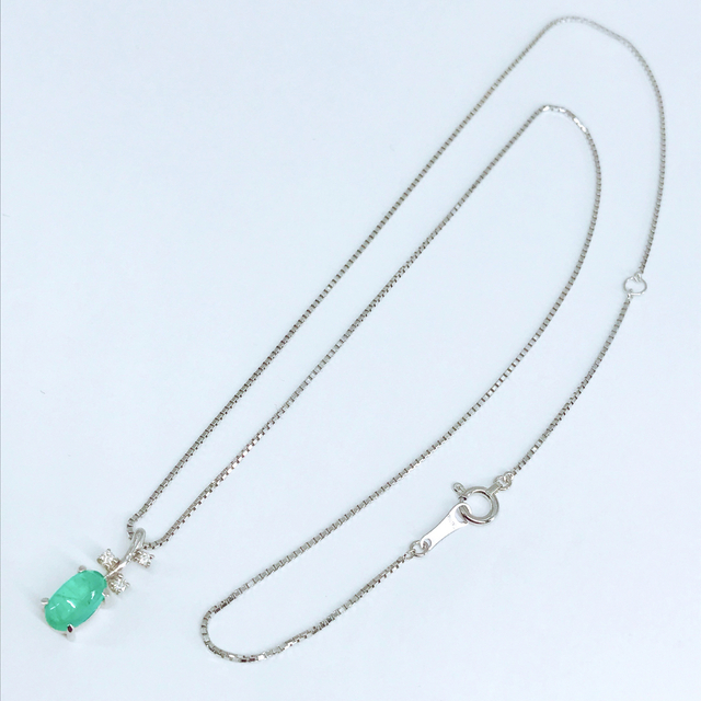 エメラルドキャッツアイ0.70ct ダイヤモンド0.04ct ネックレス K18WG