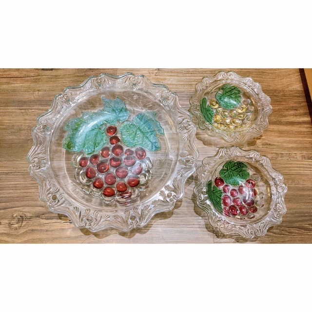 昭和レトロ　ガラス食器　デザート皿　フルーツ皿　ぶどう柄　皿セット | フリマアプリ ラクマ