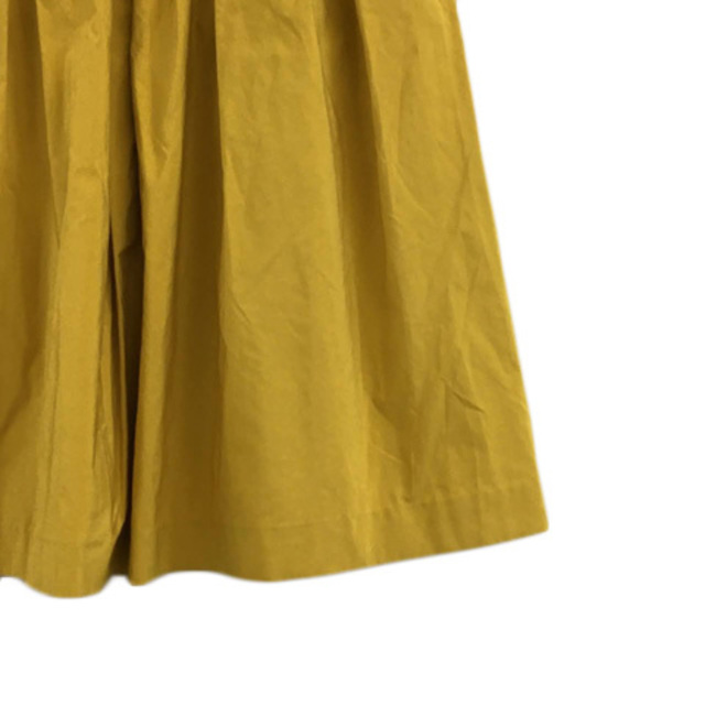 ESTNATION(エストネーション)のエストネーション スカート フレア ギャザー 膝丈 タック 無地 36 黄 レディースのスカート(ひざ丈スカート)の商品写真