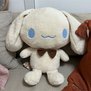 サンリオ(サンリオ)のLilyさま専用‼️レア シナモンロール ぬいぐるみ おまけ付き(キャラクターグッズ)