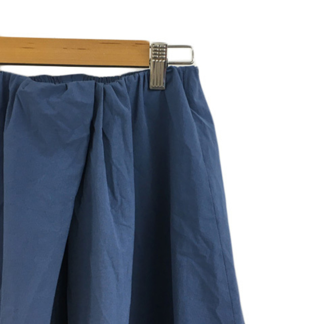 Demi-Luxe BEAMS(デミルクスビームス)のデミルクス ビームス スカート フレア 膝丈 ウエストゴム 無地 36 青 紺 レディースのスカート(ひざ丈スカート)の商品写真