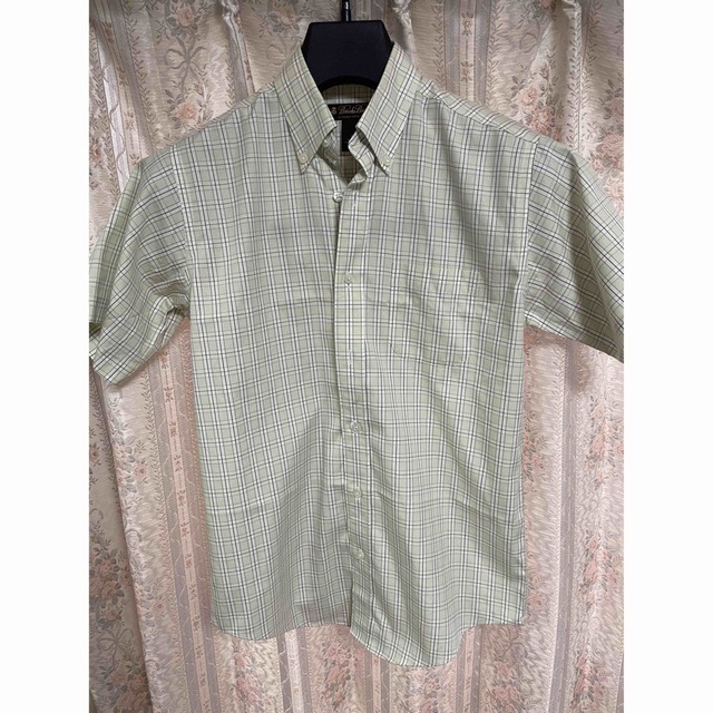 Brooks Brothers(ブルックスブラザース)のキッズ　BrooksBrathers 半袖シャツ キッズ/ベビー/マタニティのキッズ服男の子用(90cm~)(Tシャツ/カットソー)の商品写真