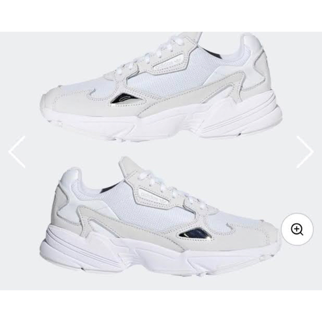 adidas ファルコン ホワイト