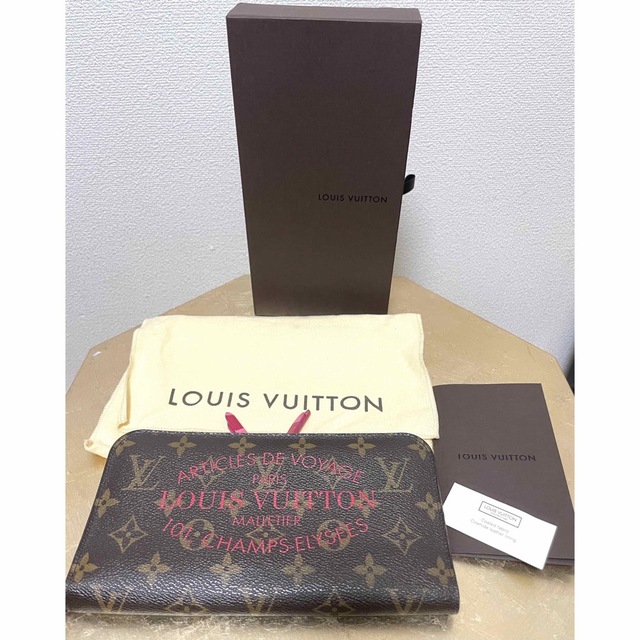 LOUIS VUITTON(ルイヴィトン)のルイヴィトン　ポルトフォイユ アンソリット モノグラム  イカットフラワー長財布 レディースのファッション小物(財布)の商品写真