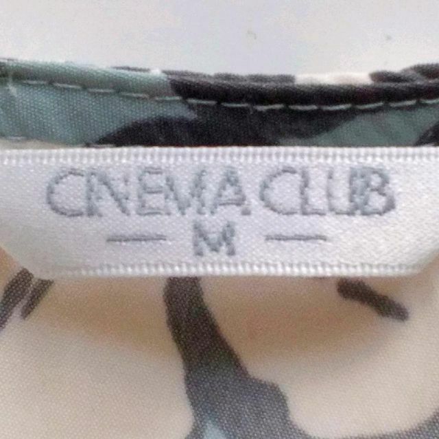 CINEMA CLUB(シネマクラブ)のCINEMA CLUB　腰結びでおしゃれ度アップ　半袖　ワンピース　花柄 レディースのワンピース(ひざ丈ワンピース)の商品写真