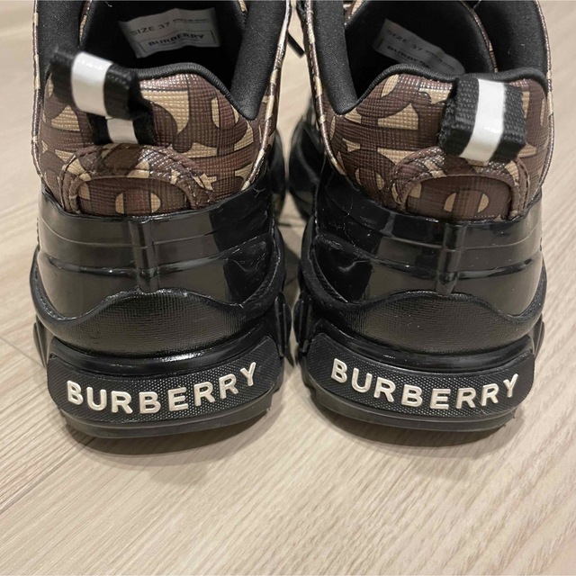 BURBERRY(バーバリー)のBurberry スニーカー レディースの靴/シューズ(スニーカー)の商品写真