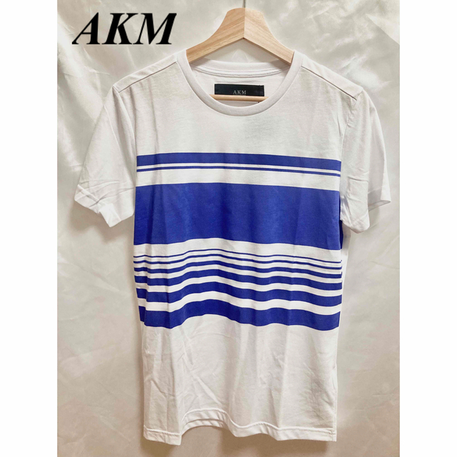 AKM(エイケイエム)のタグ付き美品　AKM クルーネックカットソー メンズのトップス(Tシャツ/カットソー(七分/長袖))の商品写真
