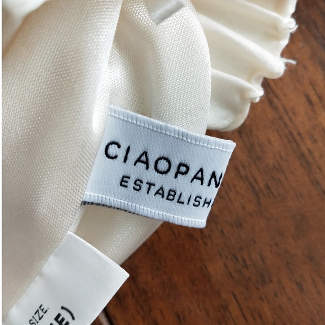 CIAOPANIC TYPY(チャオパニックティピー)のCIAOPANIC TYPY  ビンテージサテンスカーチョ レディースのパンツ(カジュアルパンツ)の商品写真