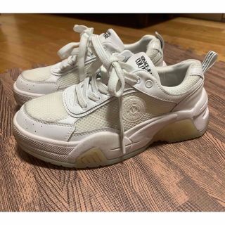 ヴェルサーチ 靴/シューズの通販 100点以上 | VERSACEのレディースを