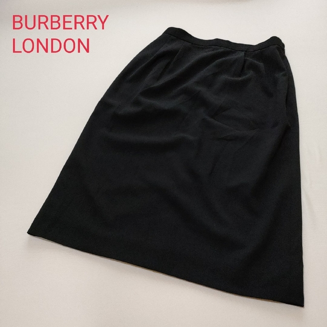 BURBERRY(バーバリー)のBURBERRY LONDON スカート　ブラック レディースのスカート(ひざ丈スカート)の商品写真