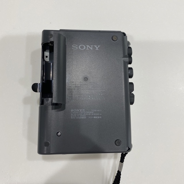 SONY(ソニー)のSONY CASSETTE TCM-400 カセットテープレコーダー スマホ/家電/カメラのオーディオ機器(ポータブルプレーヤー)の商品写真