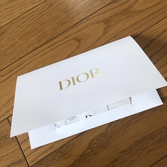 Dior(ディオール)のDIOR    巾着&美容液&グロス（サンプル） コスメ/美容のコスメ/美容 その他(その他)の商品写真