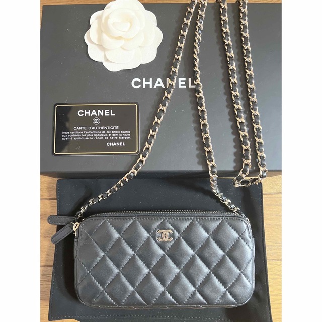 〓CHANEL シャネル ココマーク マトラッセ チェーンウォレット 財布〓